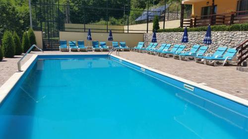 Hostal Pension Curmatura Stezii