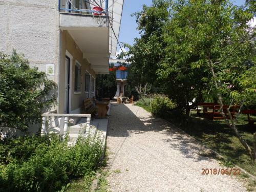 Hostal Tourist Paradis