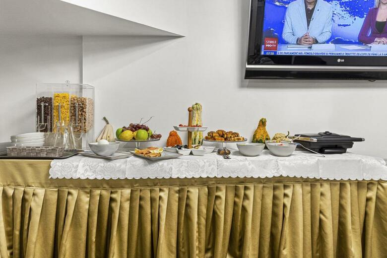 Lina Hotel