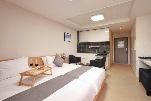 Geoje Leein Stay Hotel