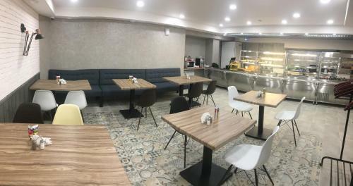 Serafima Hotel