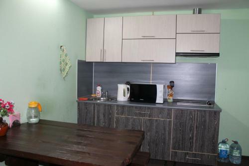 Hostal Medvedov Guest House