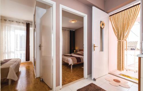 Apartment Elizabete Kotronanic III