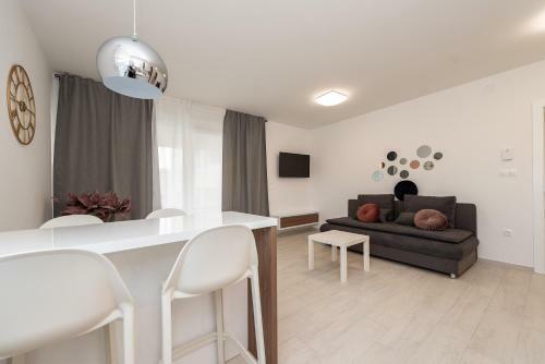 Apartamento Pool Villas Maris