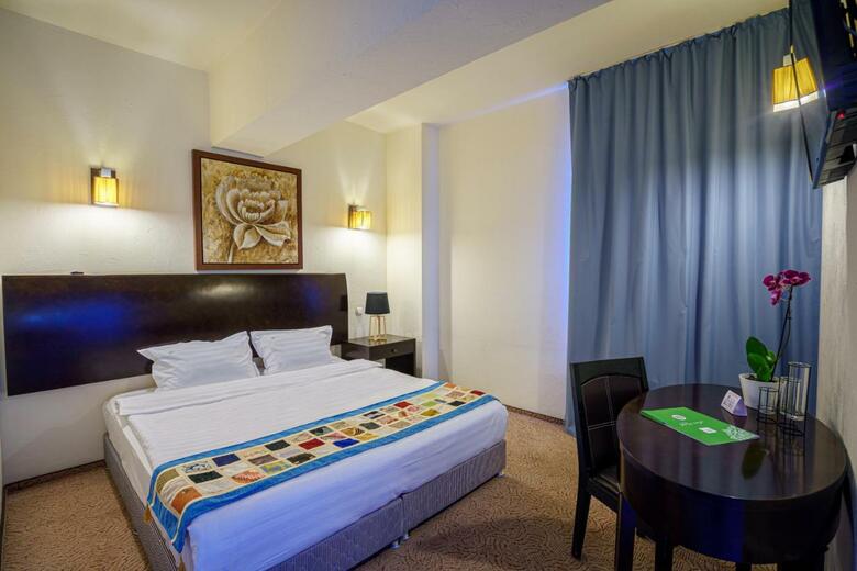 Avis Boutique Hotel