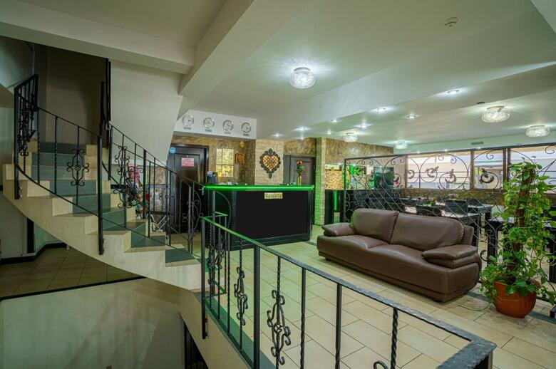 Avis Boutique Hotel