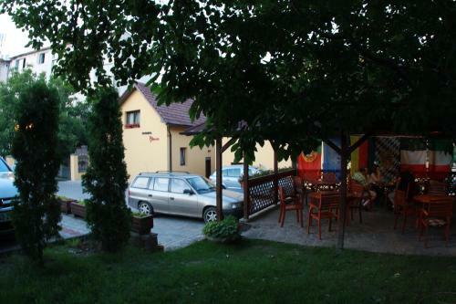 Hostal Pensiunea Blanca