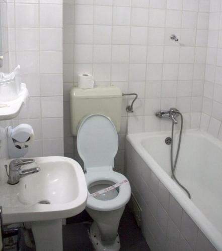 Hostal Pensiunea Tranzit