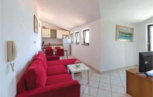 One-bedroom Apartment In Klek