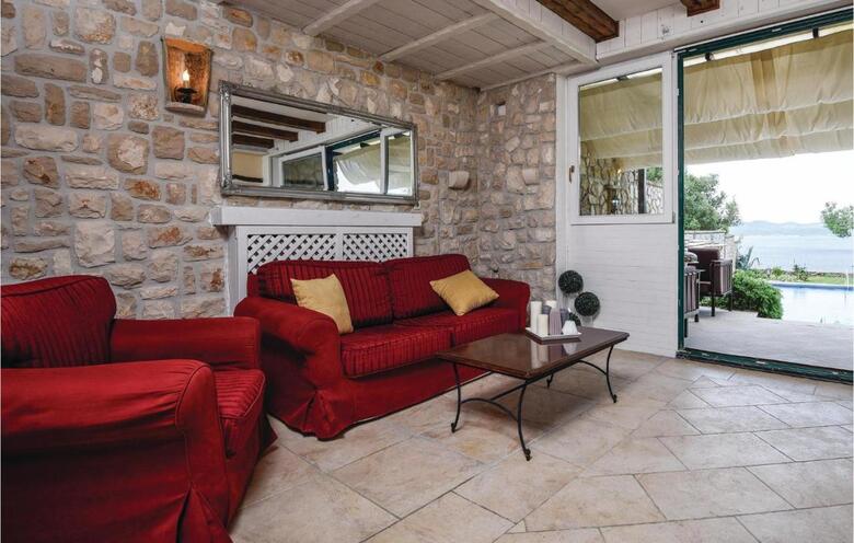 Holiday Home Kremeno Cr