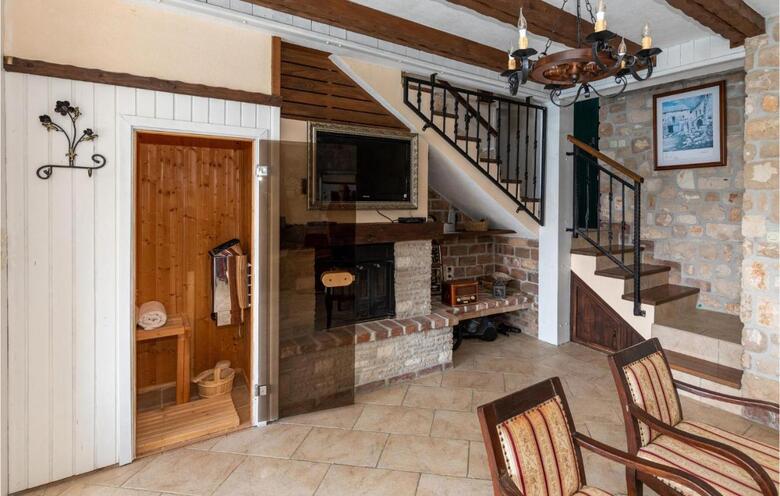 Holiday Home Kremeno Cr