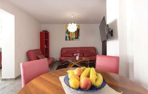 One-bedroom Apartment In Klek