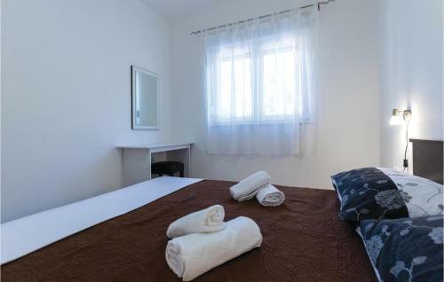 One-bedroom Apartment Klek With Sea View 06