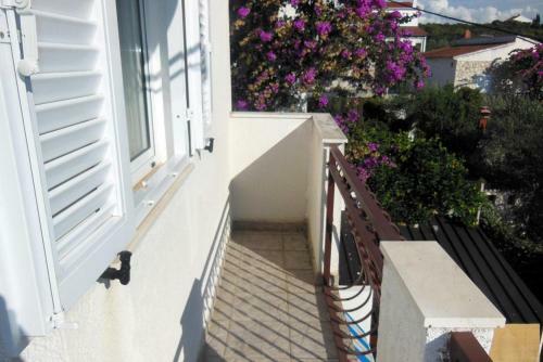 Apartments By The Sea Necujam, Solta - 101