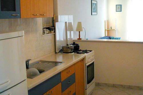 Apartments By The Sea Necujam, Solta - 101