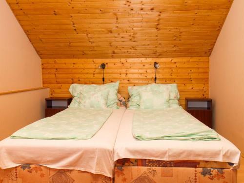 Holiday Home Balaton H462