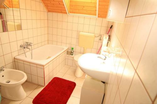 Zsuzsanna Apartmanh�z