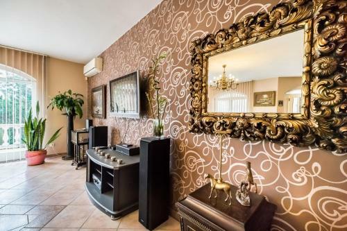 Villa Kertv�rosi Csal�di H�z