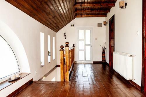 Hostal Rustic Argesean