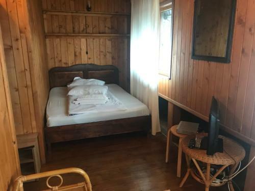 Hostal Pensiunea Trei Ponei
