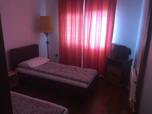 Hostal Pensiunea Trei Ponei