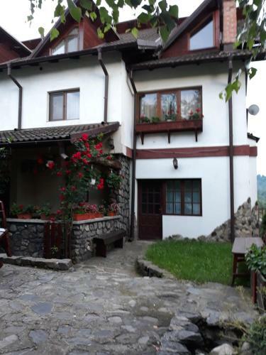 Hostal Pensiunea Trei Ponei