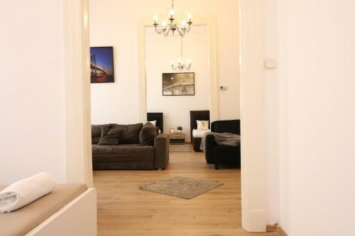 Real Apartments Wessel�nyi