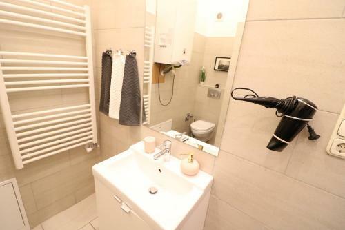 Real Apartments Wessel�nyi