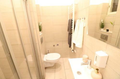 Real Apartments Wessel�nyi