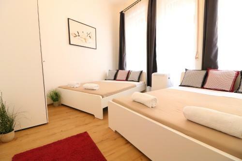 Real Apartments Wessel�nyi