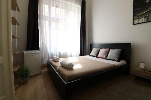 Real Apartments Wessel�nyi