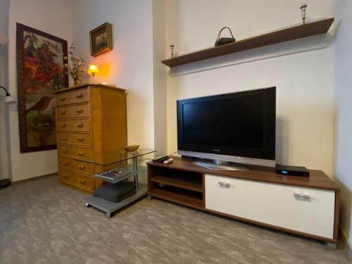 Koren Family Apartment