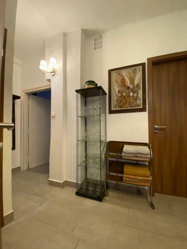 Koren Family Apartment