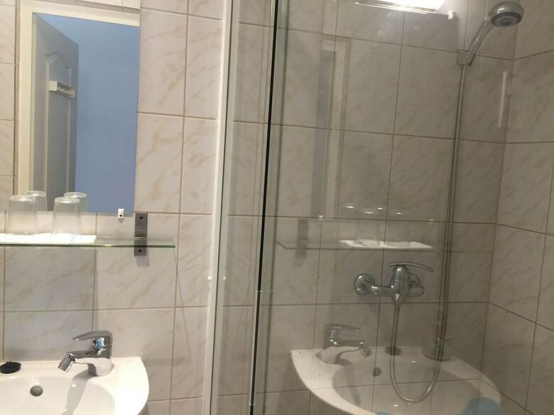 Hostal Omega Guesthouse Budapest