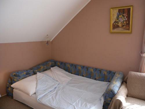 Apartment In Fonyod/balaton 35365