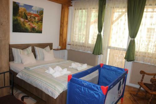 Apartamento Fekete Rig� Vend�gh�z