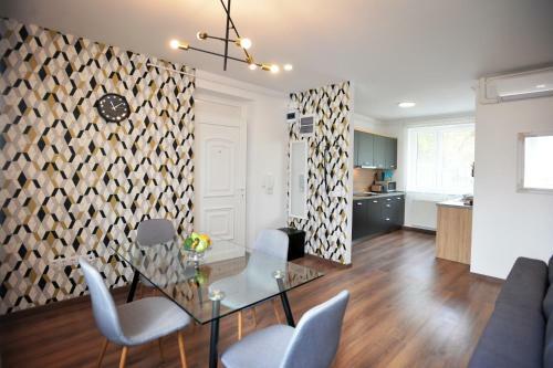 Apartamento One Luxury Suites Eger