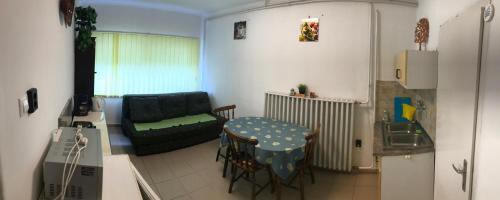 Friends Villa Apartments 2