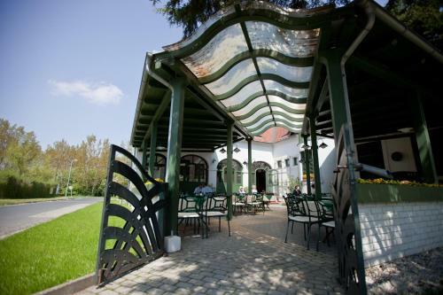 Hotel Torn�cos H�z - Hegyk?