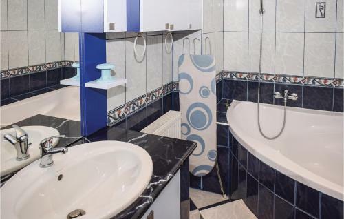Holiday Home K�r�shegy 04