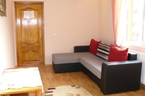 Hostal Pensiunea Cemira Lux