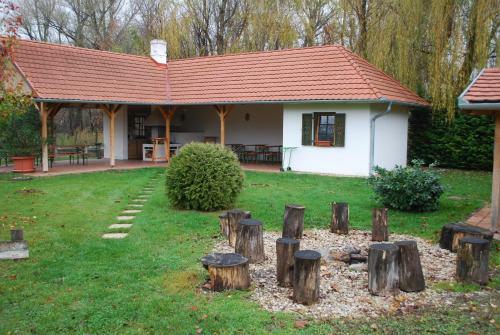 Agroturismo Roz�lia Vend�gh�z