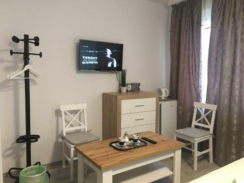 Bed & Breakfast �jjelibagoly Panzi�