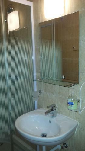Hostal Hanna Szob�i