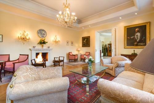 Castle Hotel Grof Degenfeld