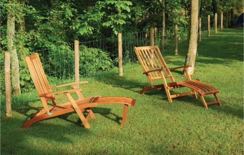 Three-bedroom Holiday Home In Szolad