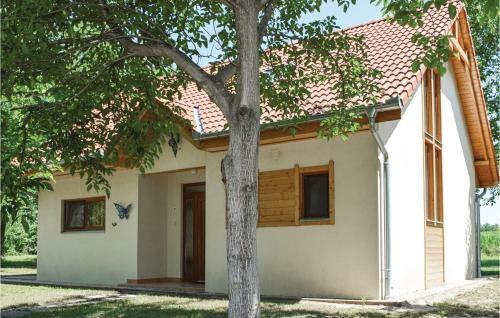 Two-bedroom Holiday Home In Szolad