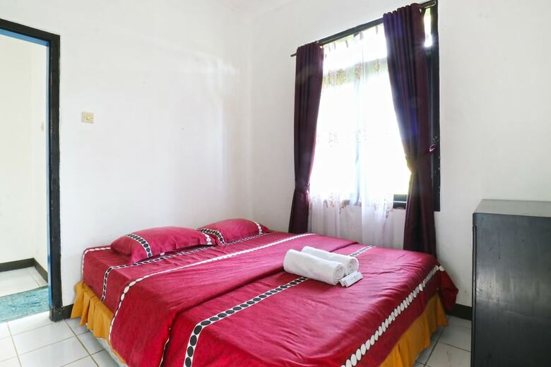 Aries Biru Hotel & Villa