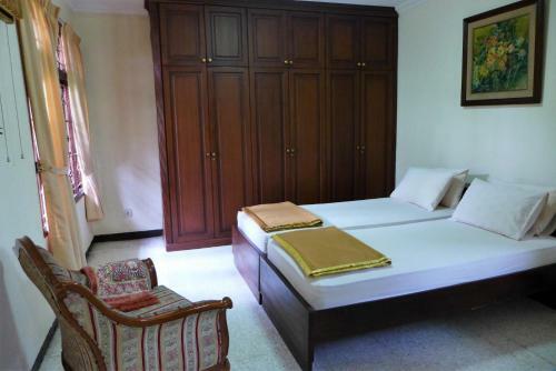 Hostal Meranti Guest House
