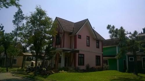Zevannya Villa Victorian Kota Bunga